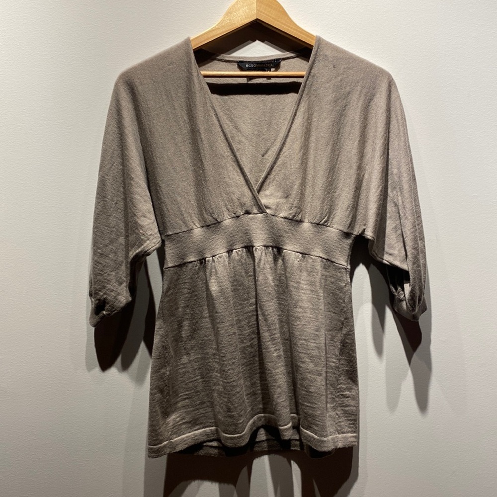 BCBGMaxAzria Gray V-Neck Top